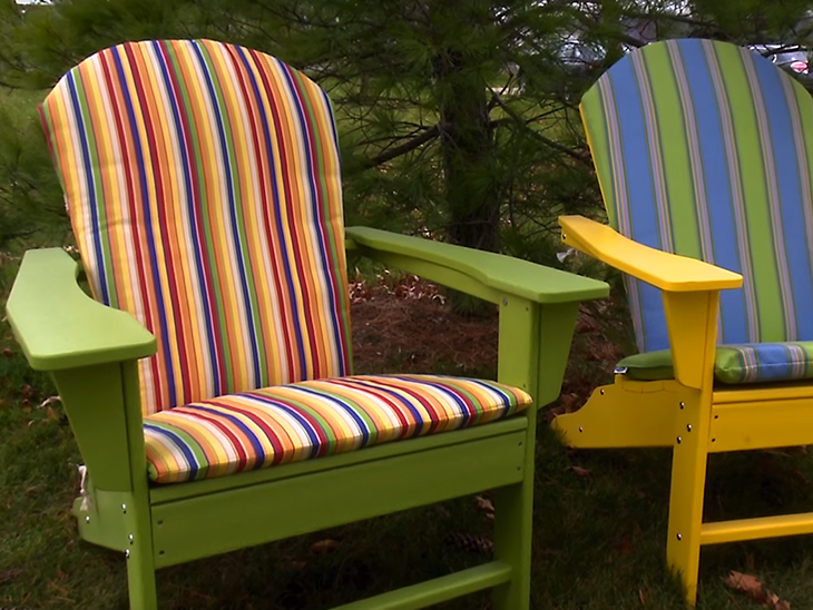 Finished, hinged Adirondack chair cushion